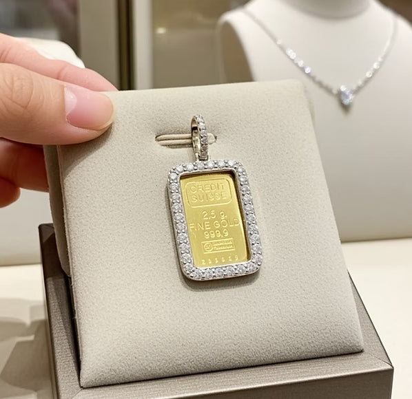 Ciondolo in oro con Lingotto 24k da 2,5 Gr e diamanti naturali 1.10ct