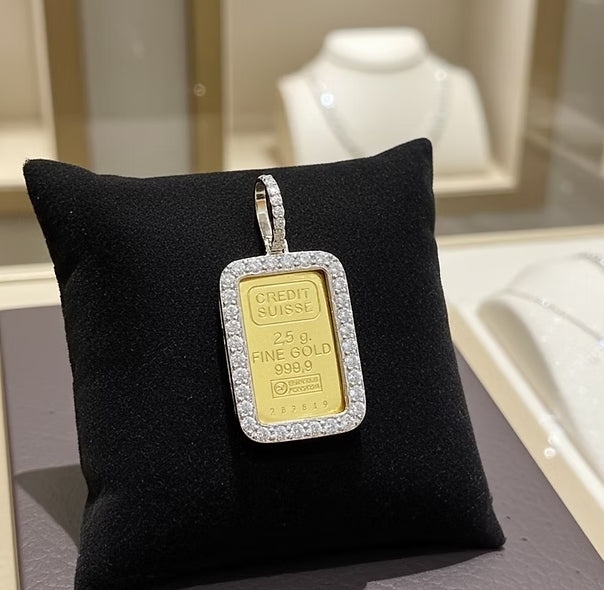 Ciondolo in oro con Lingotto 24k da 2,5 Gr e diamanti naturali 1.10ct