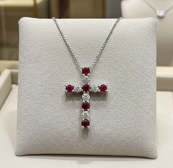 Ciondolo croce in oro bianco e rubino e diamanti naturali 2.96ct