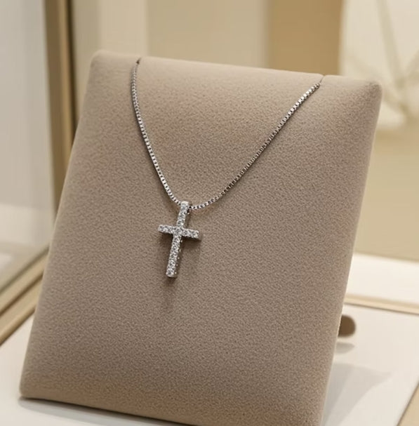 Collana in oro Bianco e diamanti naturali 1.10 ct