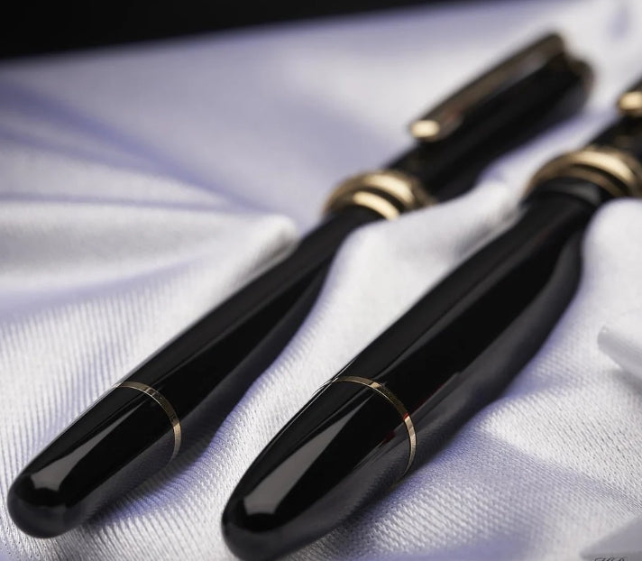 Set Penna , Stilografica e penna Rollerball  Montblanc Meisterstück Glacier Classique
