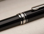 Penna a Sfera Montblanc Meisterstück Glacier Classique