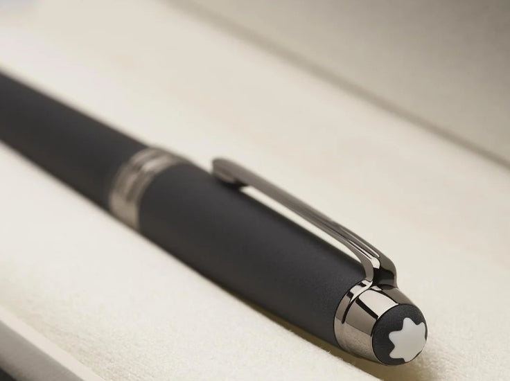 Penna stilografica Montblanc Meisterstück Ultra Black Classique