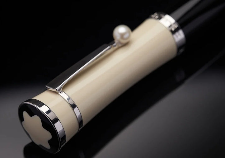 Penna Mont Blanc in edizione limitata Greta Garbo con perla a Sfera