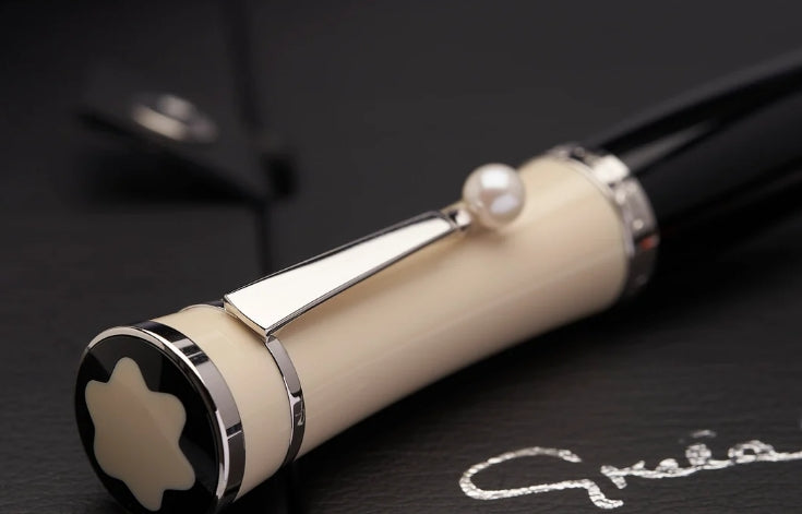 Set MontBlanc edizione limitata Greta Garbo con perla Rollerball e a Sfera