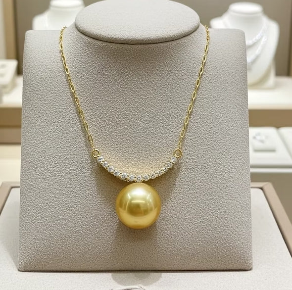 Collana in oro 18k e diamanti naturali 0.30ct e perle australiana 10mm