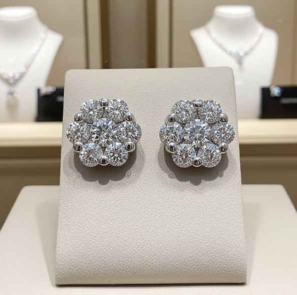 Set Collana e Orecchini in Oro 18k con diamante naturale 2,20 ct