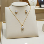 Set Completo in Oro Giallo 18k - Collana e Orecchini con diamante naturale 1,05 ct
