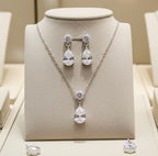 Set Completo in Oro Bianco 18k - Collana e Orecchini con diamante naturale 1,50 ct