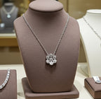 Collana a Fiore - Oro Bianco 18k diamanti naturali 1,40ct