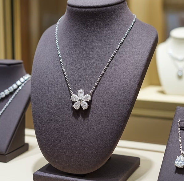 Collana a Fiore - Oro Bianco 18k diamanti naturali 1,00ct