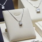 Collana punto luce in Oro Bianco  con diamante naturale 0,25 ct