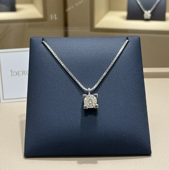 Collana punto luce in Oro Bianco  con diamante naturale 0,15ct