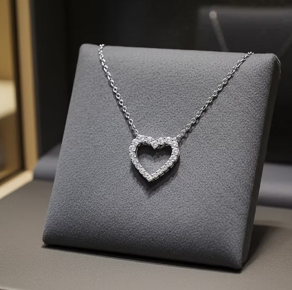 Collana cuore in oro Bianco 18k e diamanti naturali 0.54ct
