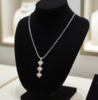 Collana trilogy in oro bianco 18k con diamanti naturali 0.45ct