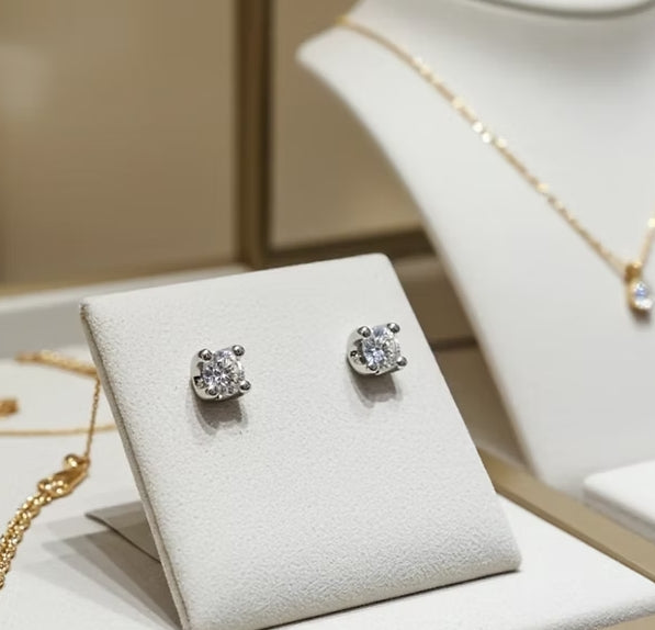 Orecchini a lobo - 18k bianco - 0.62ct. Diamante (Naturale)