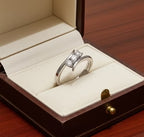 Anello Trilogy in oro bianco 18k e diamanti naturali 0,45ct