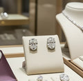 Orecchini punto luce in Oro Bianco 18k -  taglio Ovale 0,92ct Diamante Naturale